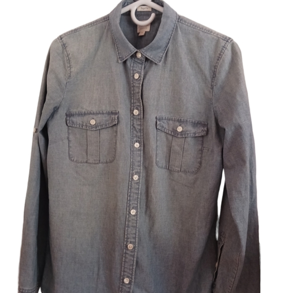 J. CREW PERFECT FIT BUTTON DOWN TOP